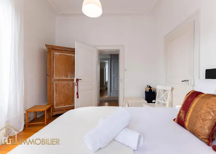 Le Premium - Parking Center